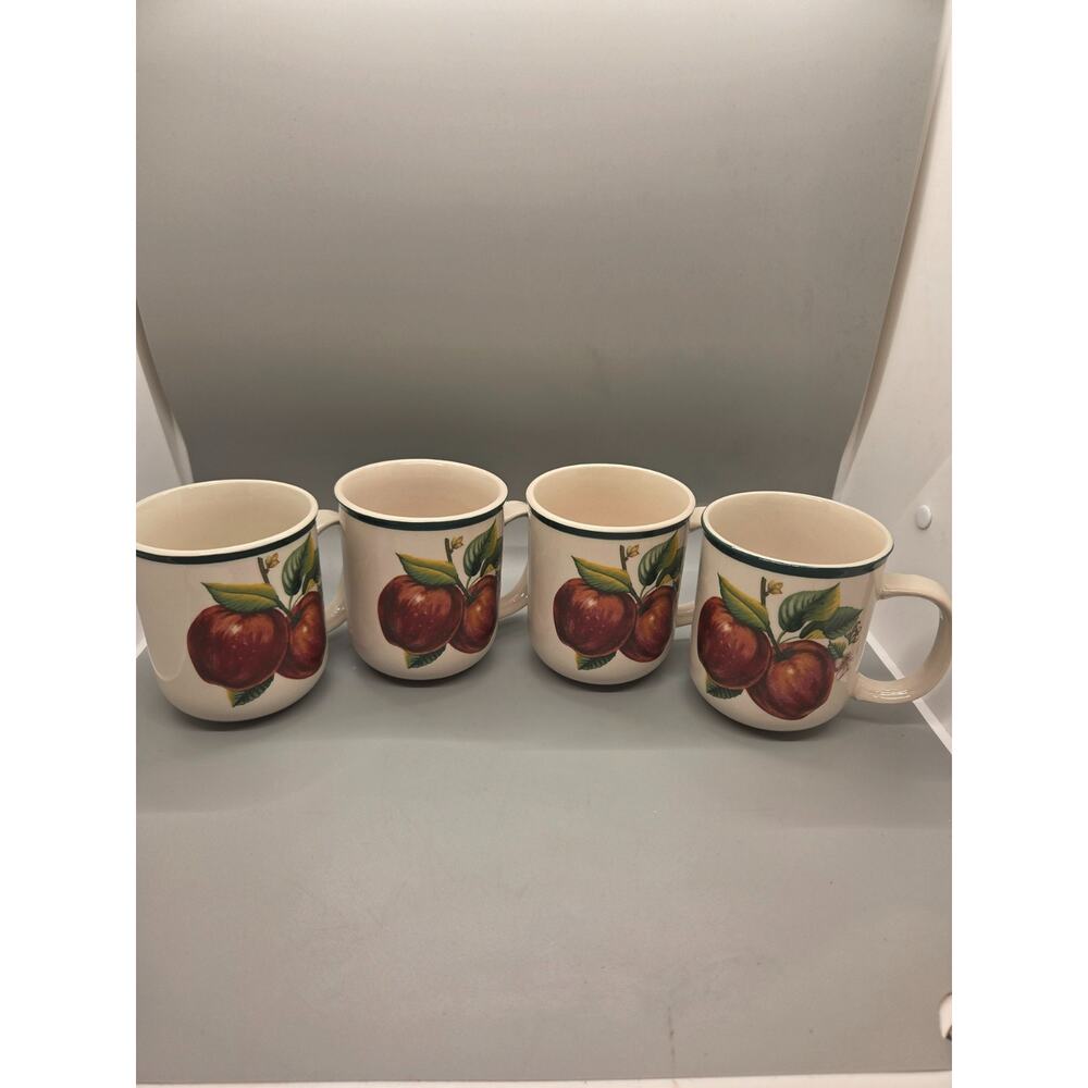 Vintage Casuals by China Pearl Apples Coffee Cups Mugs (4) Stoneware EUC